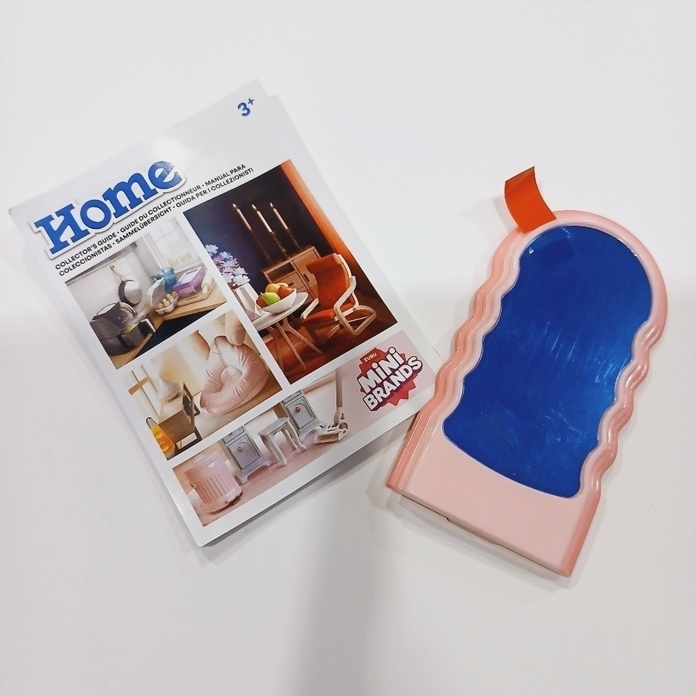 Zuru Mini Brands Home Series Mini Floor Mirror
